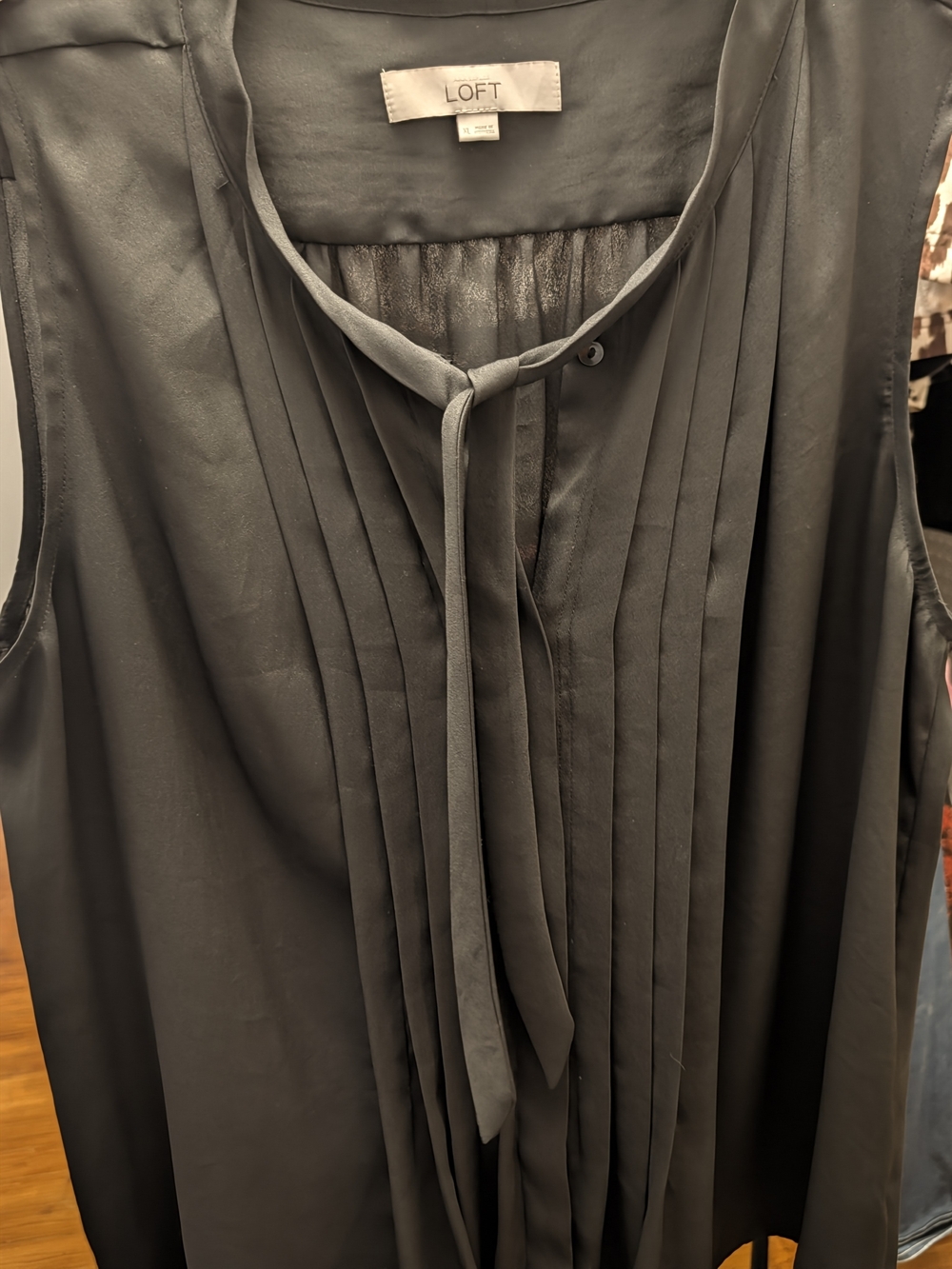 LOFT Black Sleeveless Pleated Tie-Neck Blouse